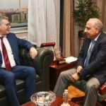 وزيران يعززان توطين الصناعة بخطة عمل مشتركة
