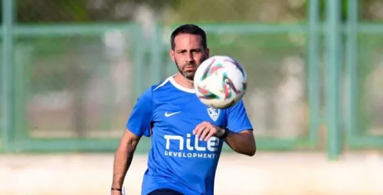 «جلسة لمدة ساعة».. يانيك فيريرا يكشف كواليس العفو عن أحمد فتوح