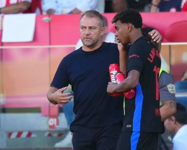 هانز فليك مدرب برشلونة