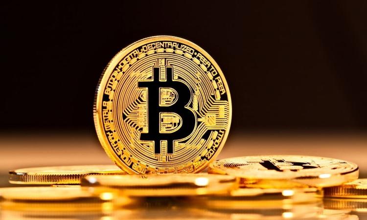 استقرار أسعار العملات الرقمية و«بيتكوين»