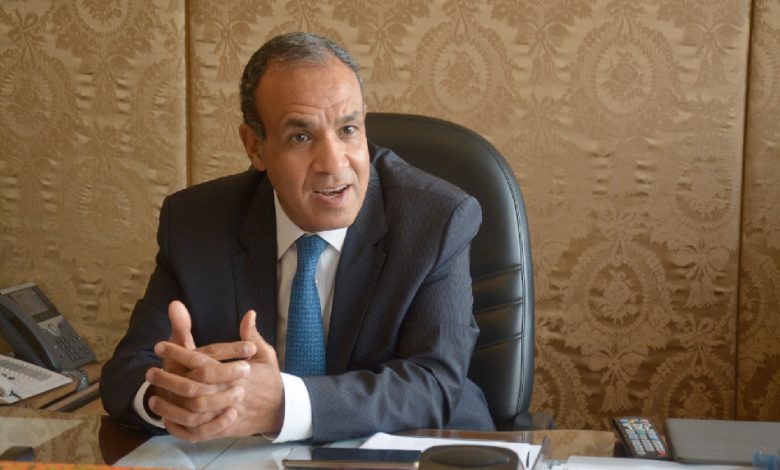 الدكتور بدر عبد العاطي
