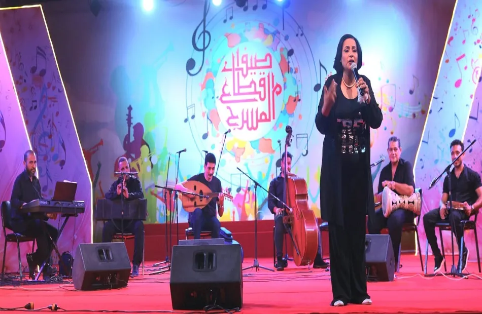 ليالي الإنشاد والأنغام التراثية تتواصل في برنامج "صيف قطاع المسرح"
