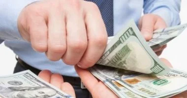 قانون تنمية المشروعات المتوسطة والصغيرة