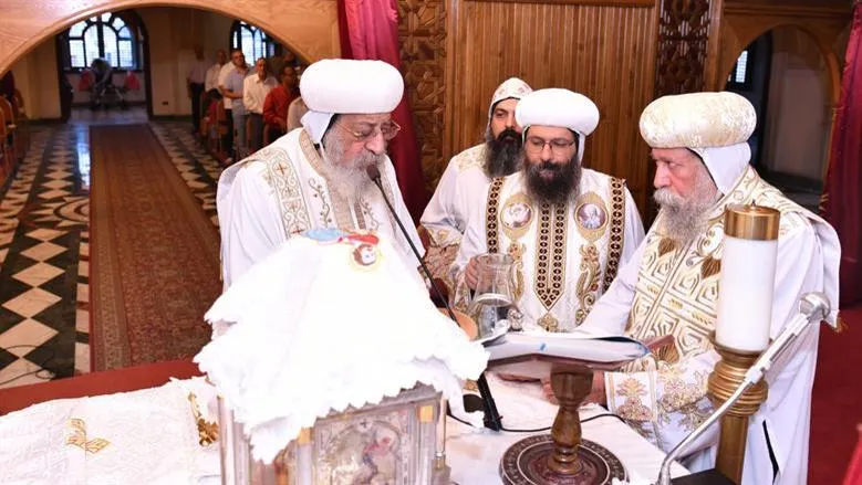 البابا تواضروس الثاني يترأس قداس عيد النيروز بالكنيسة المرقسية في الإسكندرية