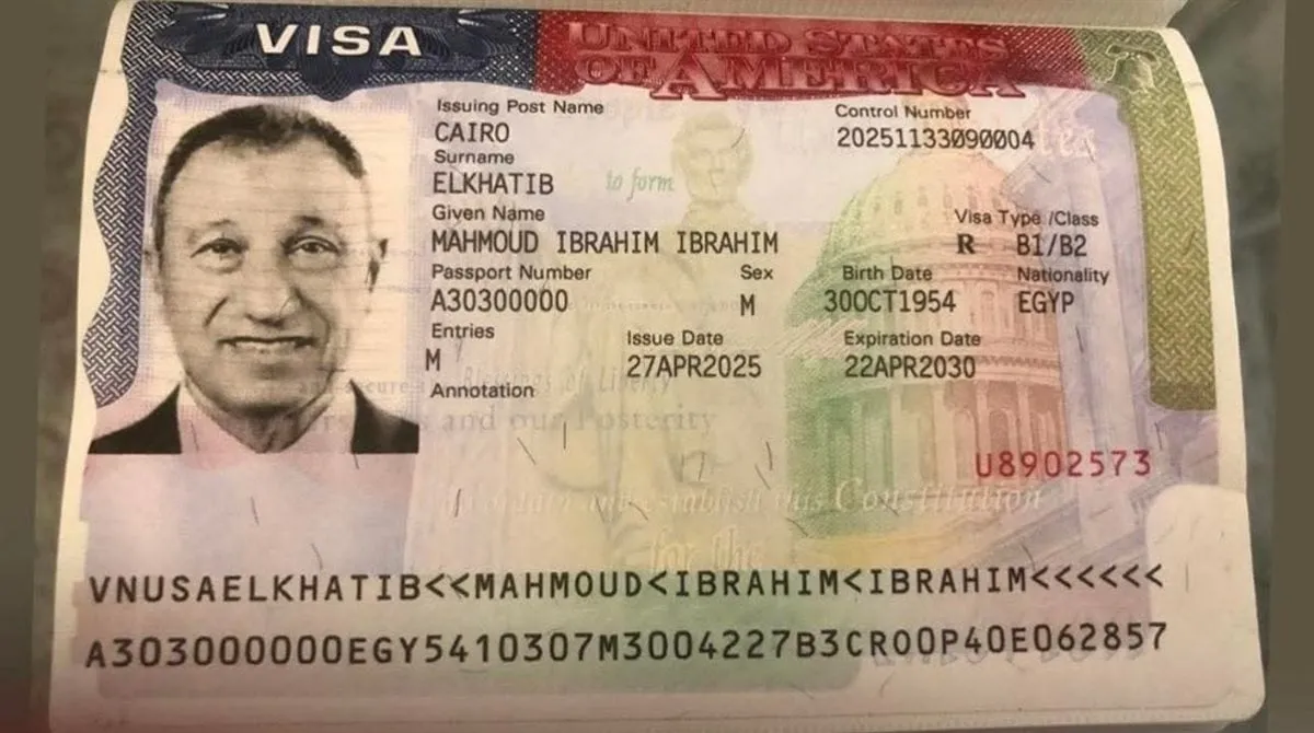 الاهلي ينشر صورة تأشيرة الخطيب