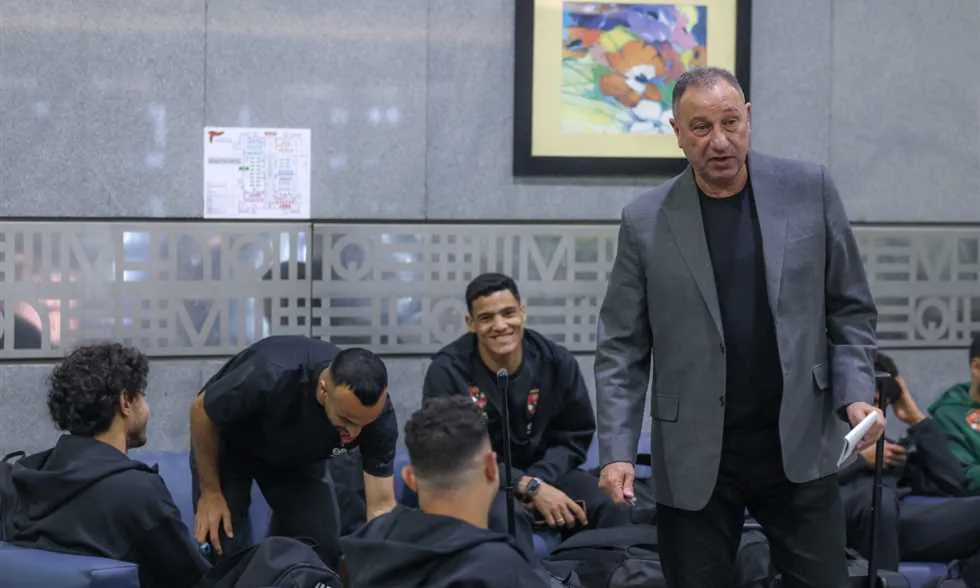 الخطيب يرفع دعوى قضائية ضد مدحت شلبي