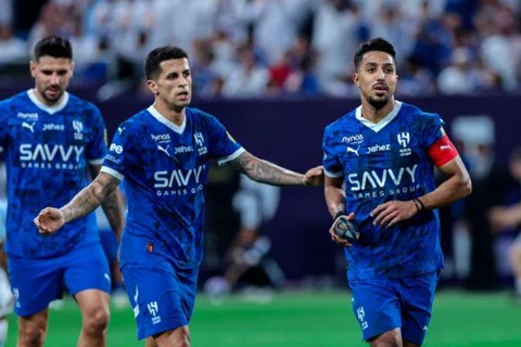 الهلال يتفوق على ناساف