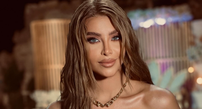 الفنانة السورية نور علي