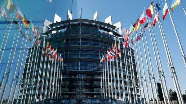 تجسس لصالح الصين في البرلمان الاوروبي