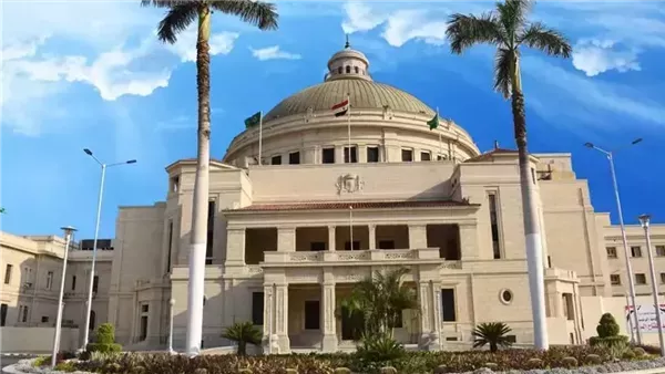 جامعة القاهرة تعلن ضوابط المنح الدراسية والتخفيضات للعام الجامعي 2025/2026