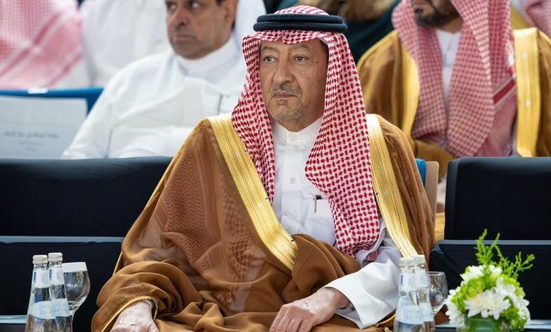 نائب وزير الخارجية المهندس وليد بن عبدالكريم الخريجي،