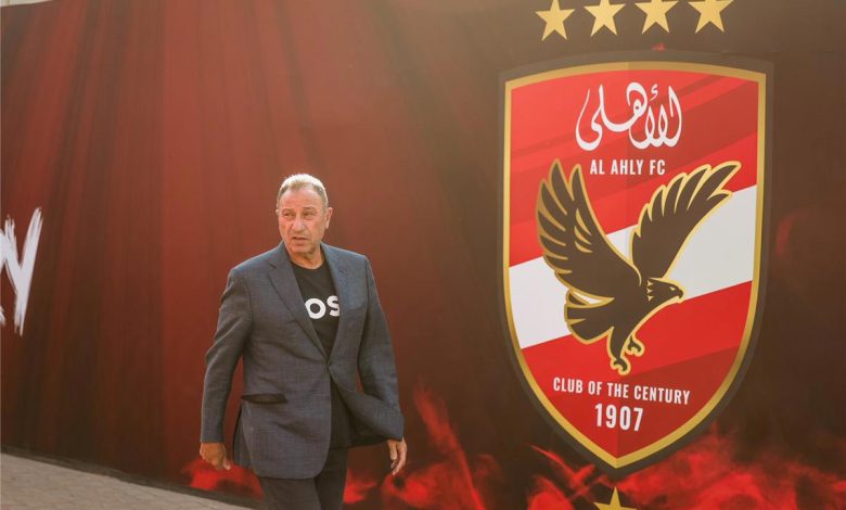 الأهلي يتحرك لحسم ملف المدير الفني الجديد