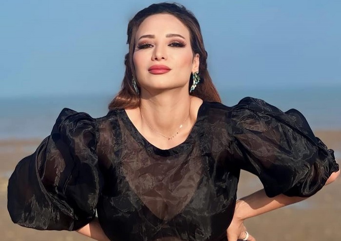 غادة طلعت تواصل تصوير مشاهدها في مسلسل لينك قبل عرضه قريبًا