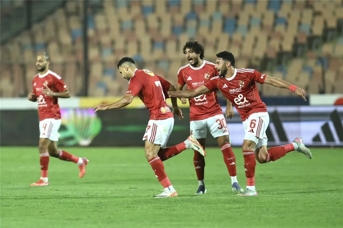 الاهلي و سيراميكا