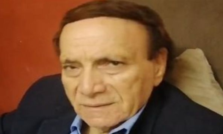 الفنان فكري عبد الحميد