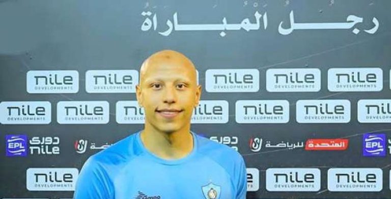 بعد انضمامه لمعسكر الفراعنة.. تعرف على أرقام المدافع عمرو الجزار