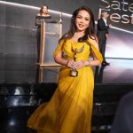 أسما إبراهيم تفوز بجائزة أفضل برنامج فني