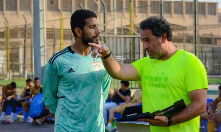 مصدر من اتحاد الكرة لـ في الجول: أمير عبد الحميد استأذن للتواجد بجهاز النحاس مع الأهلي
                
                يقترب أمير عبد الحميد مدرب حراس منتخب مصر مواليد 2009 تحت قيادة حسين عبد اللطيف من التواجد بالجهاز الفني المؤقت للأهلي بقيادة عماد النحاس.
                الأربعاء، 03 سبتمبر 2025 - 00:43