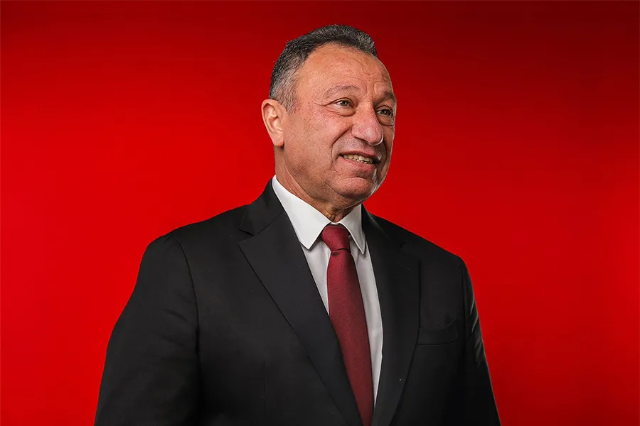 محمود الخطيب رئيس النادي الأهلي