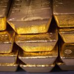 الذهب يكسر حاجز 3600 دولار.. وسط تزايد رهانات خفض الفائدة