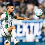 القادسية يعلن ضم لاعب جلادباخ
                
                أعلن نادي القادسية السعودي ضم الألماني يوليان فايجل قادما من بوروسيا مونشنجلادباخ.
                الثلاثاء، 02 سبتمبر 2025 - 12:56