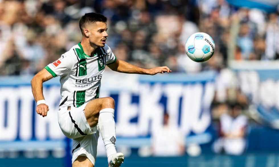 القادسية يعلن ضم لاعب جلادباخ
                
                أعلن نادي القادسية السعودي ضم الألماني يوليان فايجل قادما من بوروسيا مونشنجلادباخ.
                الثلاثاء، 02 سبتمبر 2025 - 12:56
