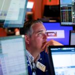 وول ستريت تهبط في أولى جلسات سبتمبر.. ومؤشر الخوف يقفز 14%