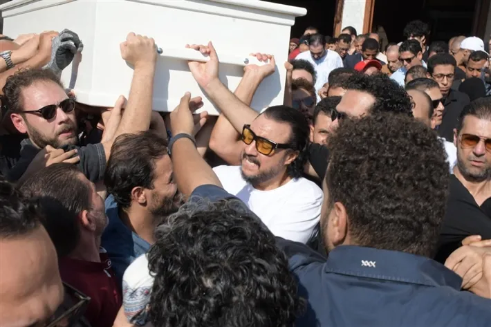 تشييع جثمان سوازن صقر أرملة الفنان الراحل تامر ضيائي