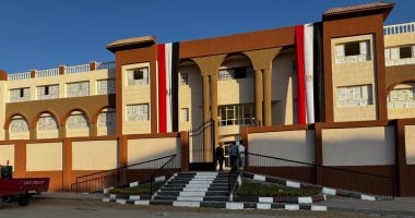 تسليم المدرسة التجريبية قريباً وزير الإسكان يعلن دفع العمل بالمشروعات السكنية بأكتوبر الجديدة