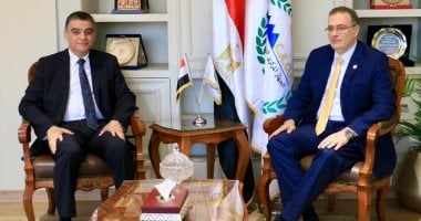 تسليم الهيكل التنظيمي الجديد "للتنظيم والإدارة" للشراء الموحد