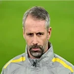 شوبير يكشف سبب تعطل مفاوضات الأهلي مع مارك روزه