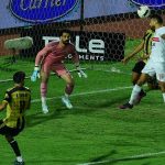 عقوبات الجولة الخامسة من الدوري.. إيقاف الونش 3 مباريات.. وتغريم الأهلي
                
                أعلنت رابطة الأندية المصرية عقوبات الجولة الخامسة من الدوري المصري الممتاز.
                الثلاثاء، 02 سبتمبر 2025 - 17:01
