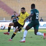 لاعب دجلة لـ في الجول: حزين على ضياع فرصة هدف رائع أمام الزمالك
                
                عبر علي حسين لاعب وادي دجلة عن شعوره بالحزن لإهداره فرصة تسجيل هدف في مباراة الزمالك.
                الإثنين، 01 سبتمبر 2025 - 22:52