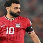 وصول محمد صلاح وعمر مرموش إلى معسكر منتخب مصر