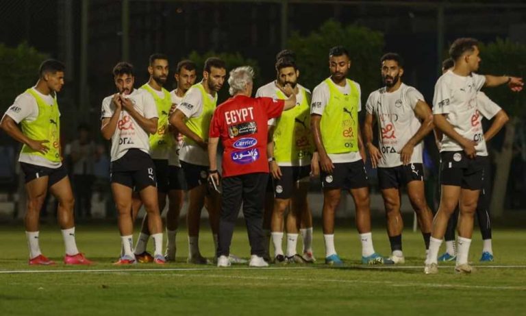 بصفوف مكتملة.. منتخب مصر الثاني يواصل التحضير لـ تونس
                
                واصل منتخب مصر المشارك في بطولة كأس العرب، تدريباته لليوم الثاني على الملعب الفرعي لاستاد هيئة قناة السويس بالإسماعيلية.
                الأربعاء، 03 سبتمبر 2025 - 00:10