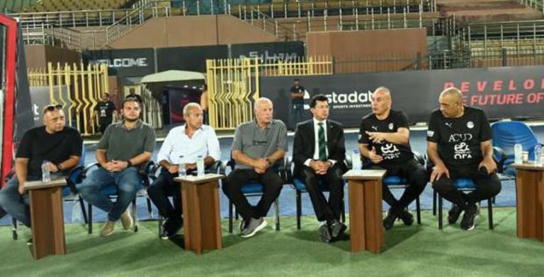رسائل وزير الرياضة ورئيس اتحاد الكرة قبل مباراة مصر أمام إثيوبيا