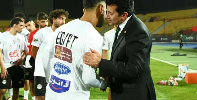 وزير الرياضة يشهد مران المنتخب الوطني قبل مواجهة إثيوبيا بتصفيات كأس العالم (صور)