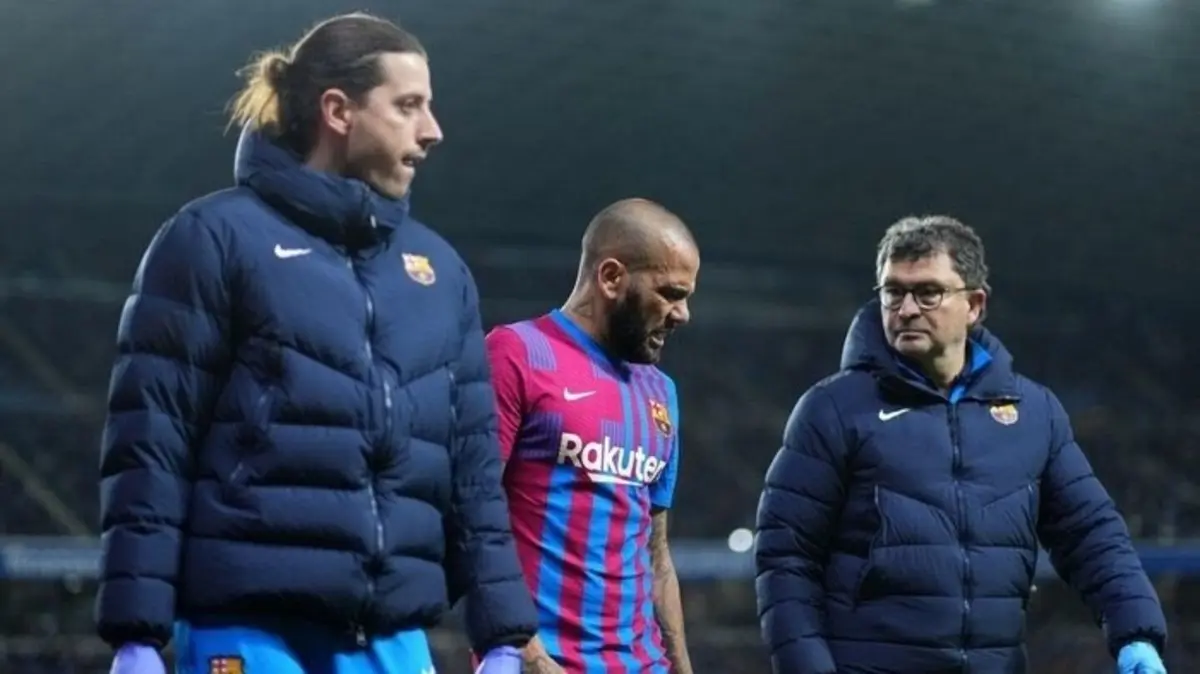 طبيب برشلونة ينفي وجود أزمة إصابات