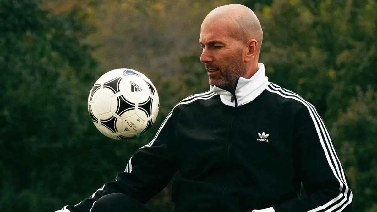 زين الدين زيدان يعود للتدريب