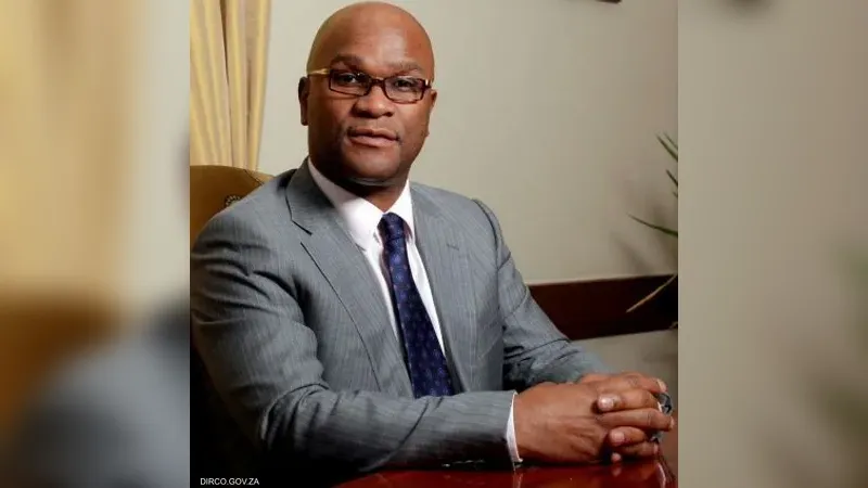 وفاة سفير جنوب افريقيا في باريس