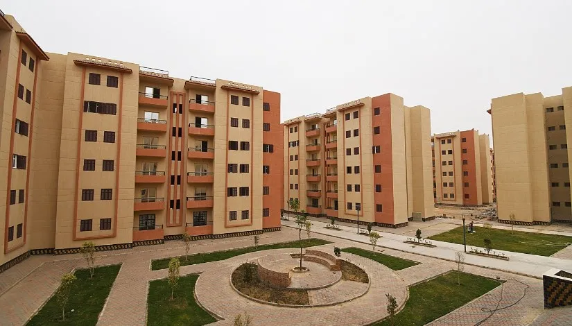 شقق الإسكان الاجتماعي