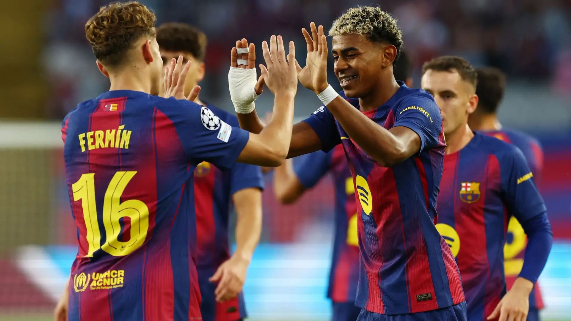 برشلونة يكتسح اولمبياكوس بدوري الابطال