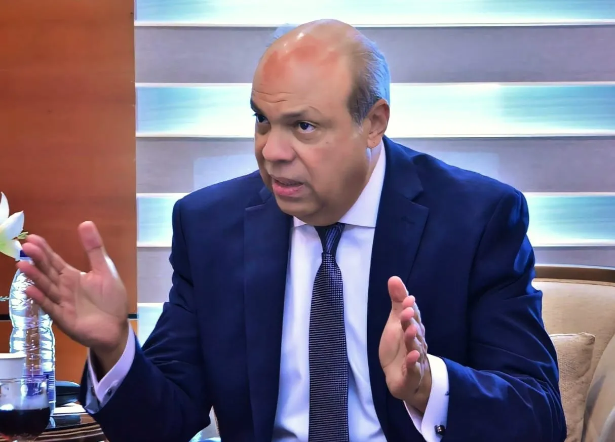 الدكتور سامح الحفني وزير الطيران المدني