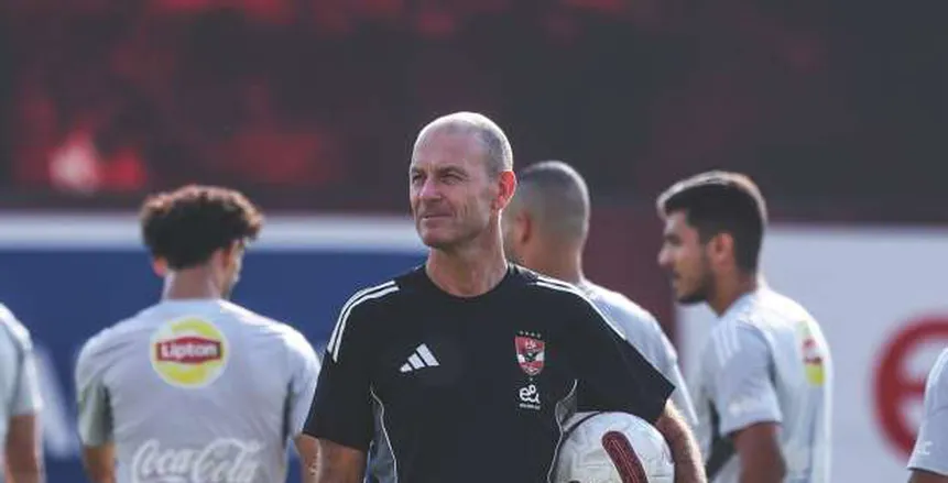 ييس توروب مدرب الاهلي