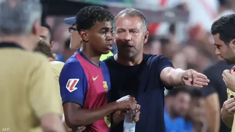 هانز فليك يشيد بلامين يامال