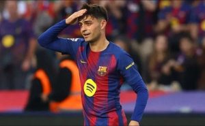 بيدري يقيم أداء برشلونة قبل الكلاسيكو: 6 من 10 وريال مدريد أصبح يعتمد على الاستحواذ