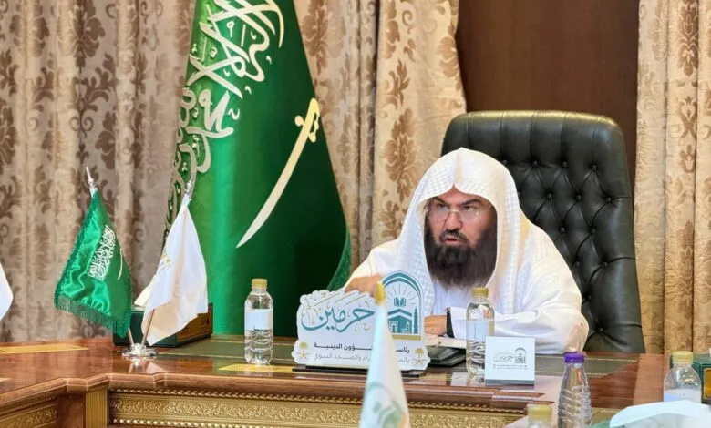 الدكتور عبدالرحمن بن عبدالعزيز