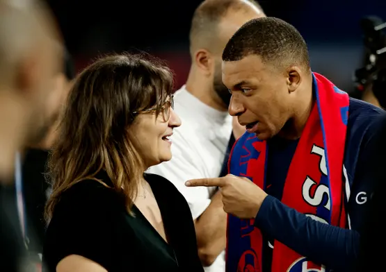 دور فايزة العماري في حياة مبابي