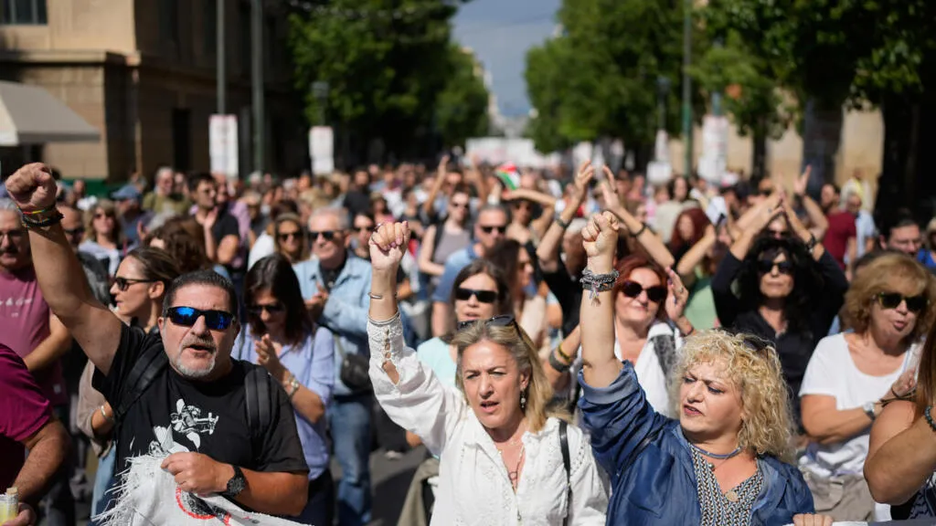 اضراب عام في اليونان 2025