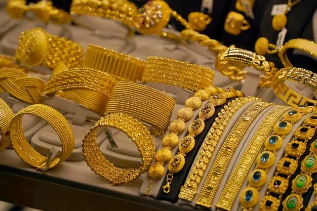 أسعار الذهب بالأسواق العربية،